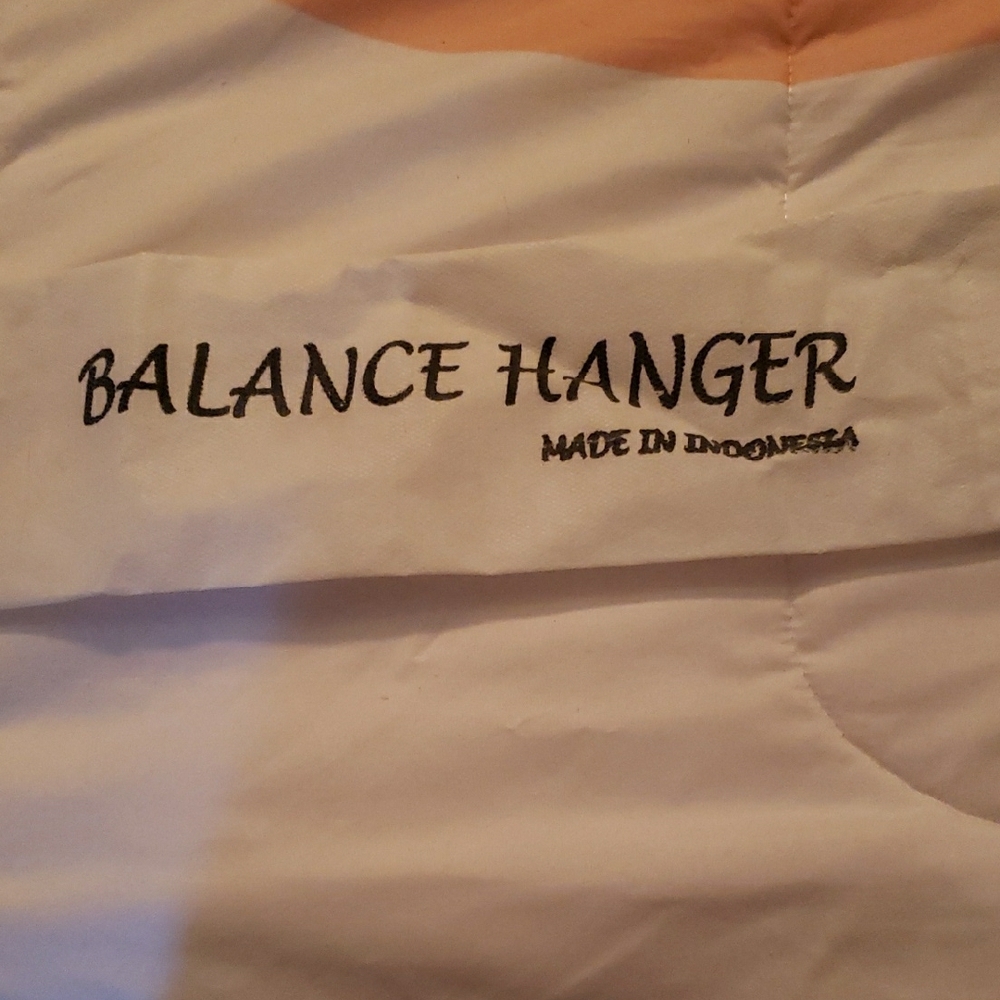 Balance Hanger - Picture 8 of 10